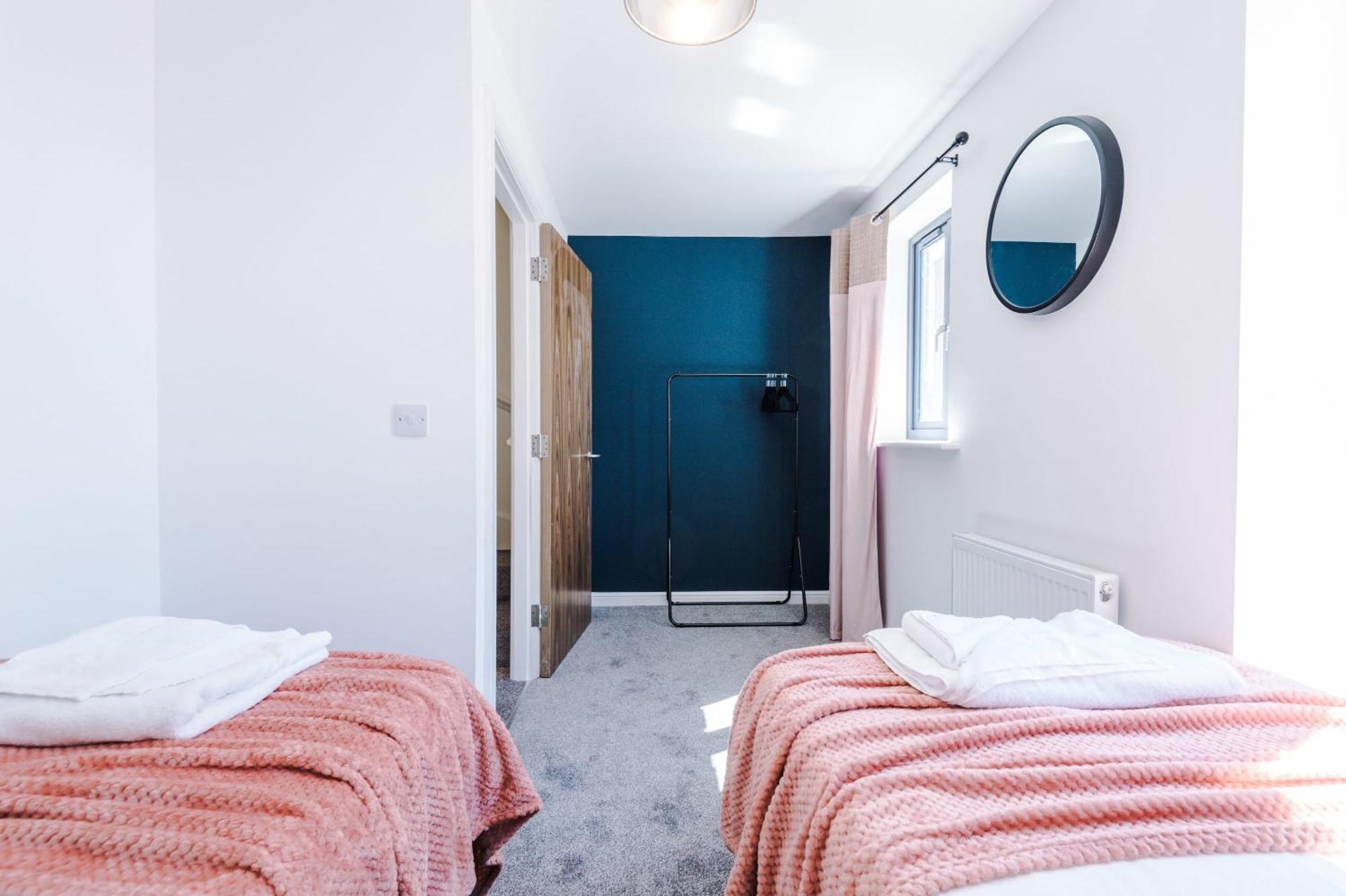 맨체스터 Rest&Recharge At Waterway House 빌라 외부 사진